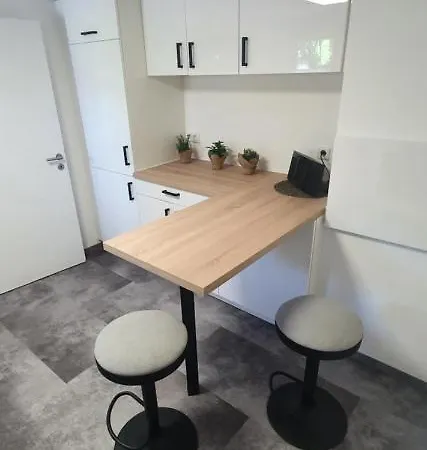 Ferienwohnung-panoramablick-kuessaberg