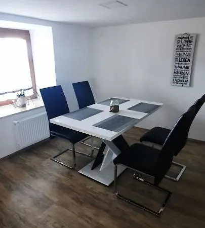 Ferienwohnung-panoramablick-kuessaberg